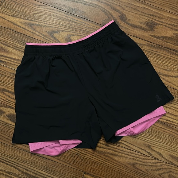 Chubbies Ultimate Performance Shorts 5.5” The Capes Small - Picture 2 of 6